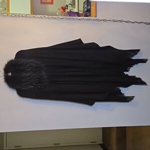 Dana Stein Detatchable Fur Trim Fringe Sweater Shawl NWOT